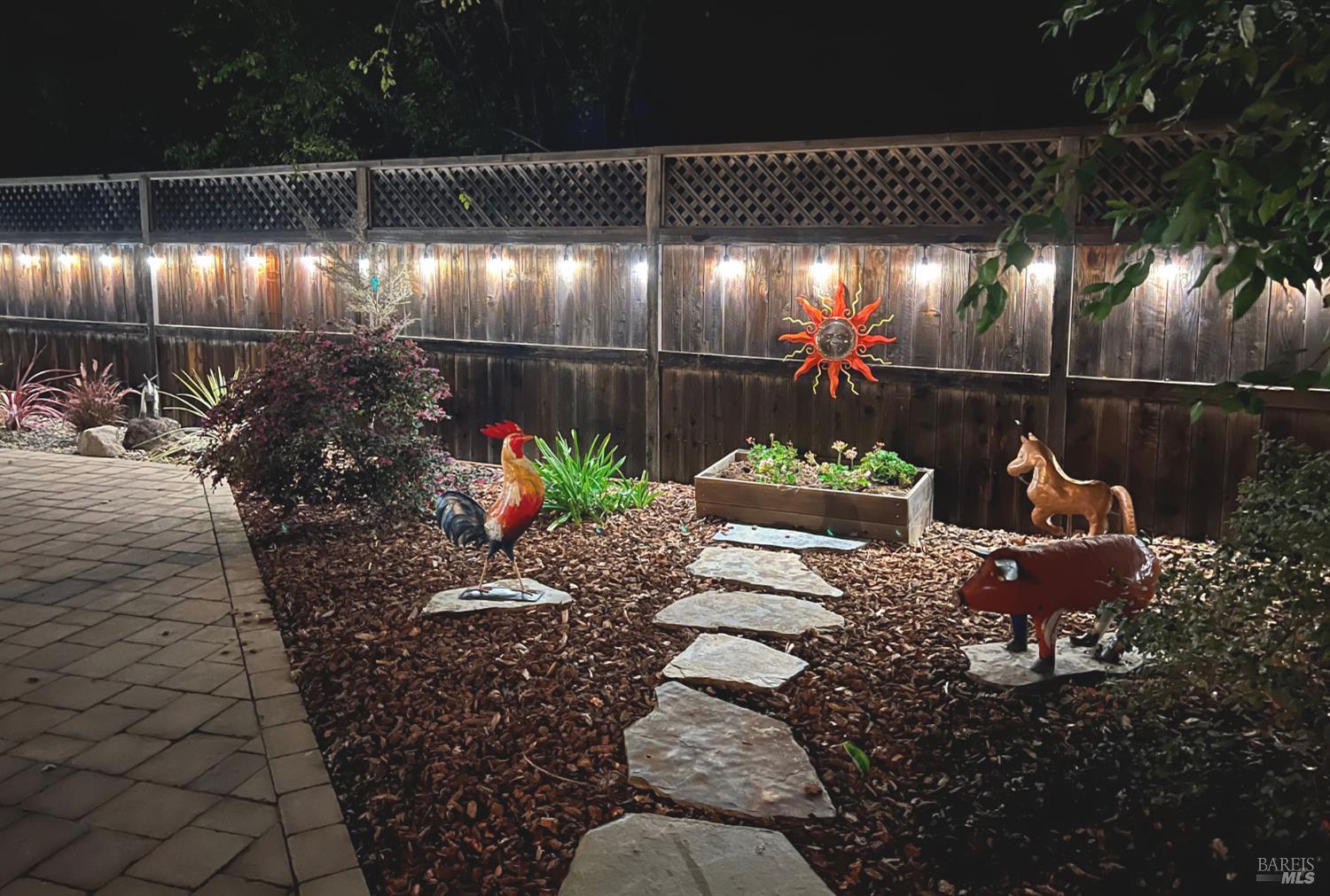 Detail Gallery Image 43 of 45 For 609 Ross Ct, Sonoma,  CA 95476 - 3 Beds | 2/1 Baths