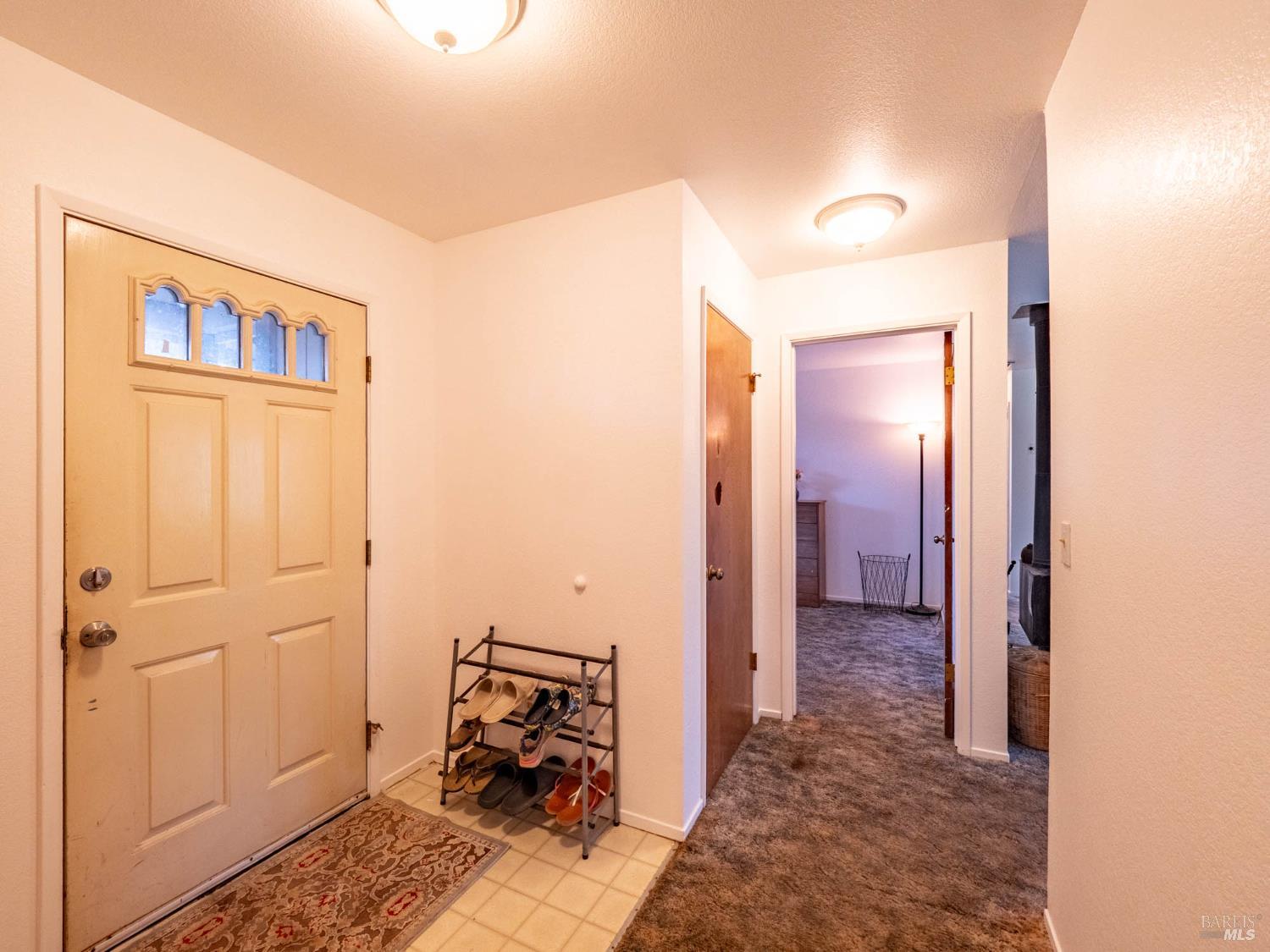 Detail Gallery Image 8 of 70 For 5430 Black Bart Trl, Redwood Valley,  CA 95470 - 3 Beds | 2 Baths