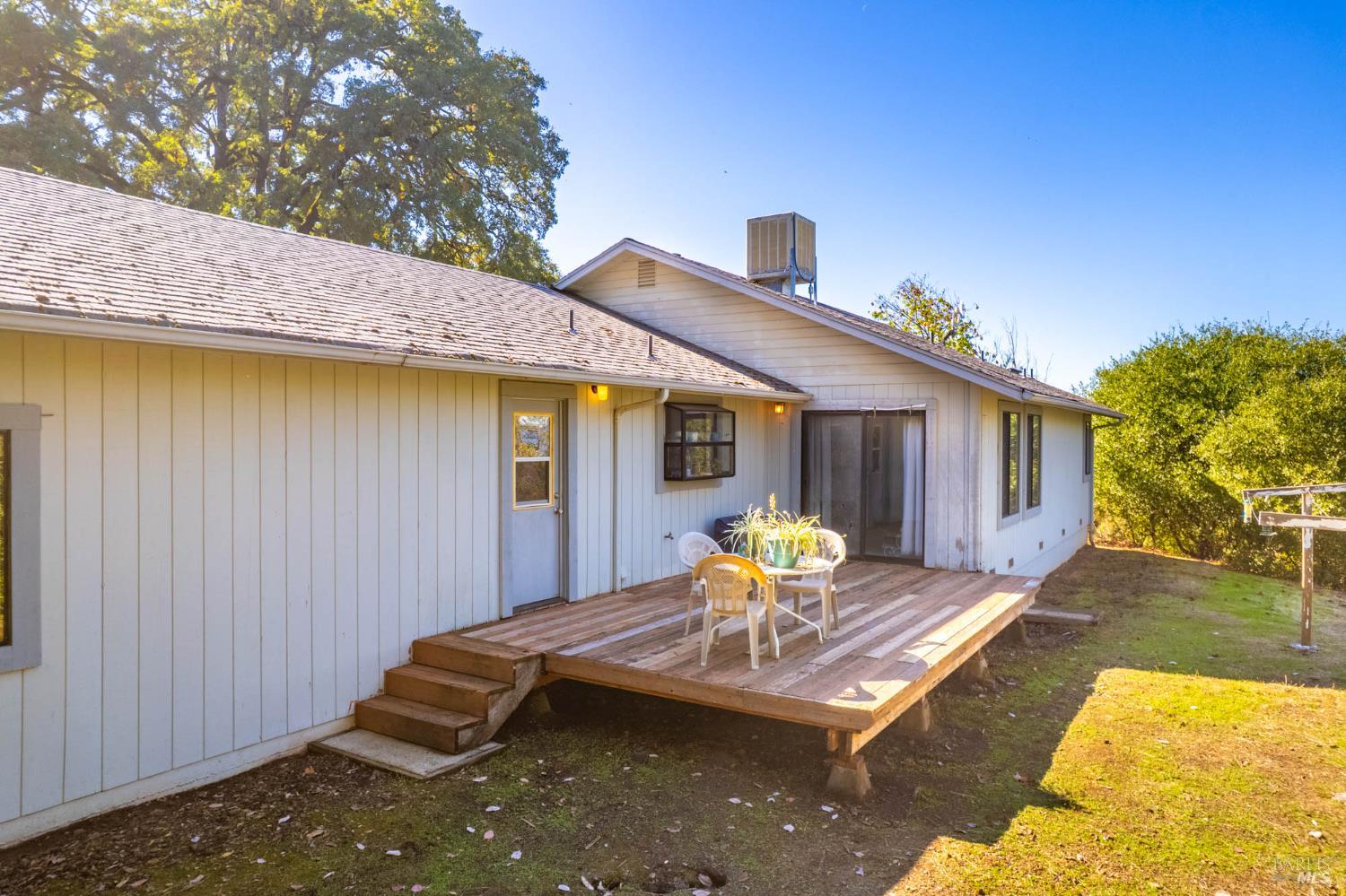 Detail Gallery Image 25 of 70 For 5430 Black Bart Trl, Redwood Valley,  CA 95470 - 3 Beds | 2 Baths