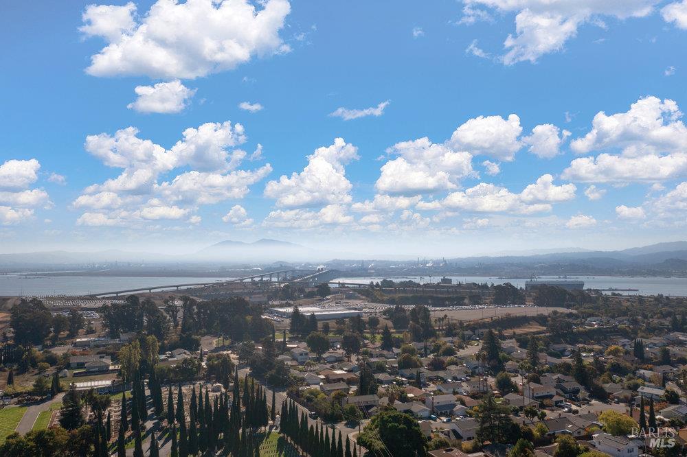 Detail Gallery Image 40 of 43 For 140 El Bonito Way, Benicia,  CA 94510 - 2 Beds | 1 Baths