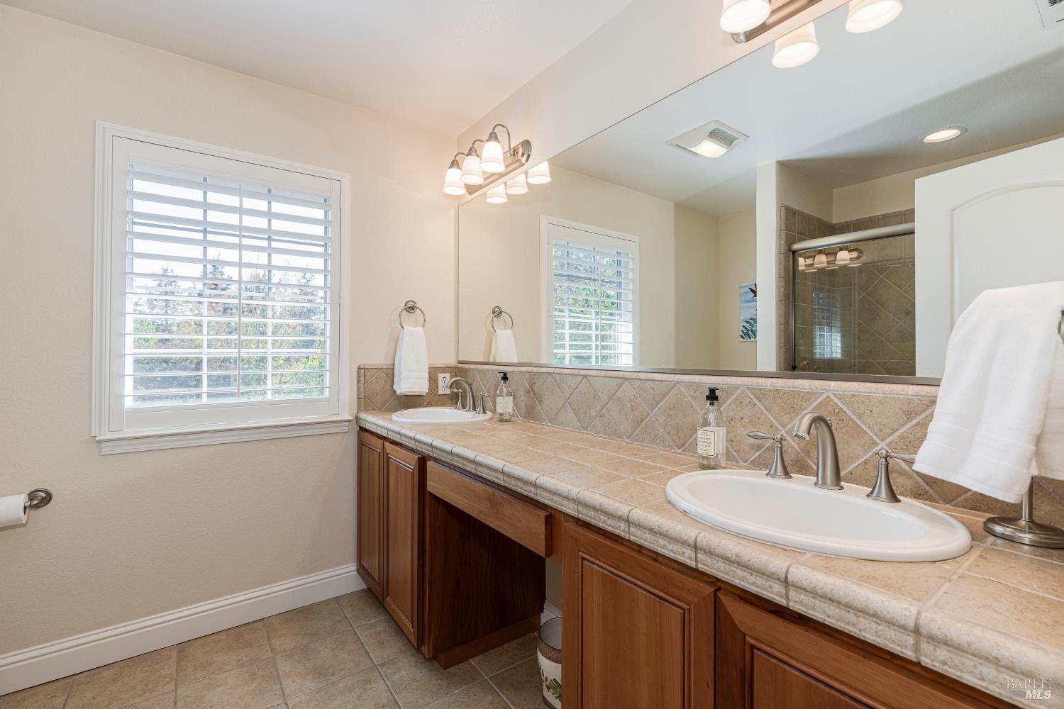 Detail Gallery Image 22 of 72 For 8776 Logan Pl, Cotati,  CA 94931 - 4 Beds | 3 Baths