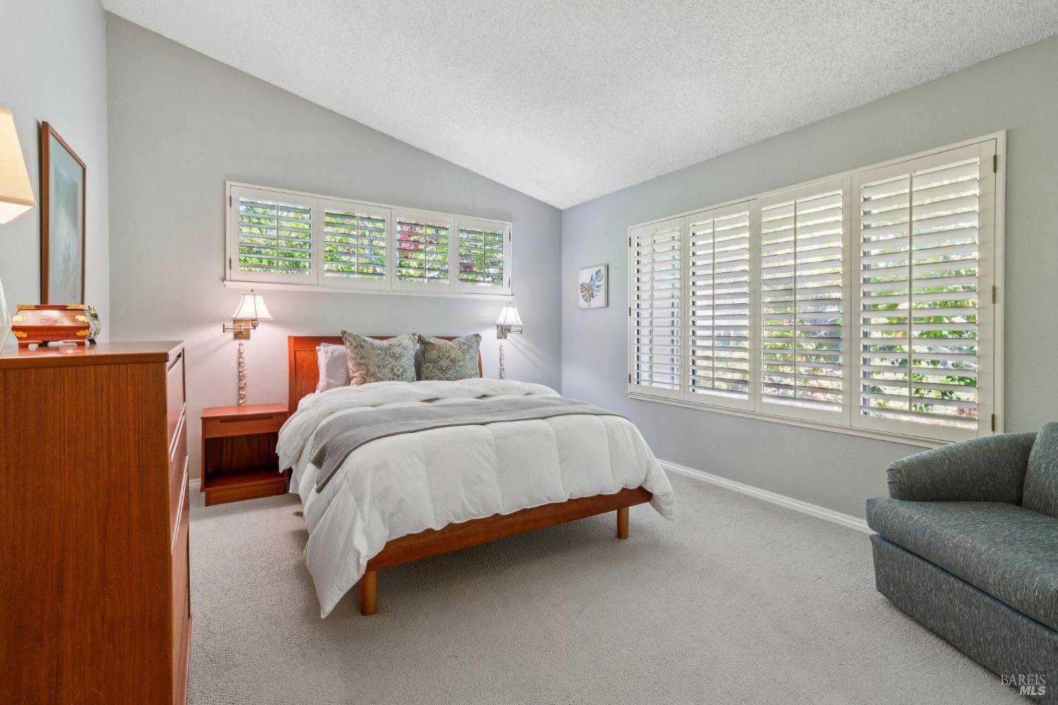 Detail Gallery Image 27 of 40 For 11 Chapparal Ct, Novato,  CA 94949 - 4 Beds | 2/1 Baths