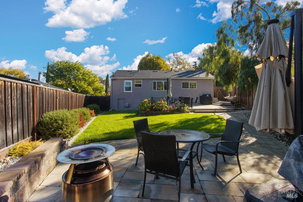 Detail Gallery Image 37 of 43 For 140 El Bonito Way, Benicia,  CA 94510 - 2 Beds | 1 Baths