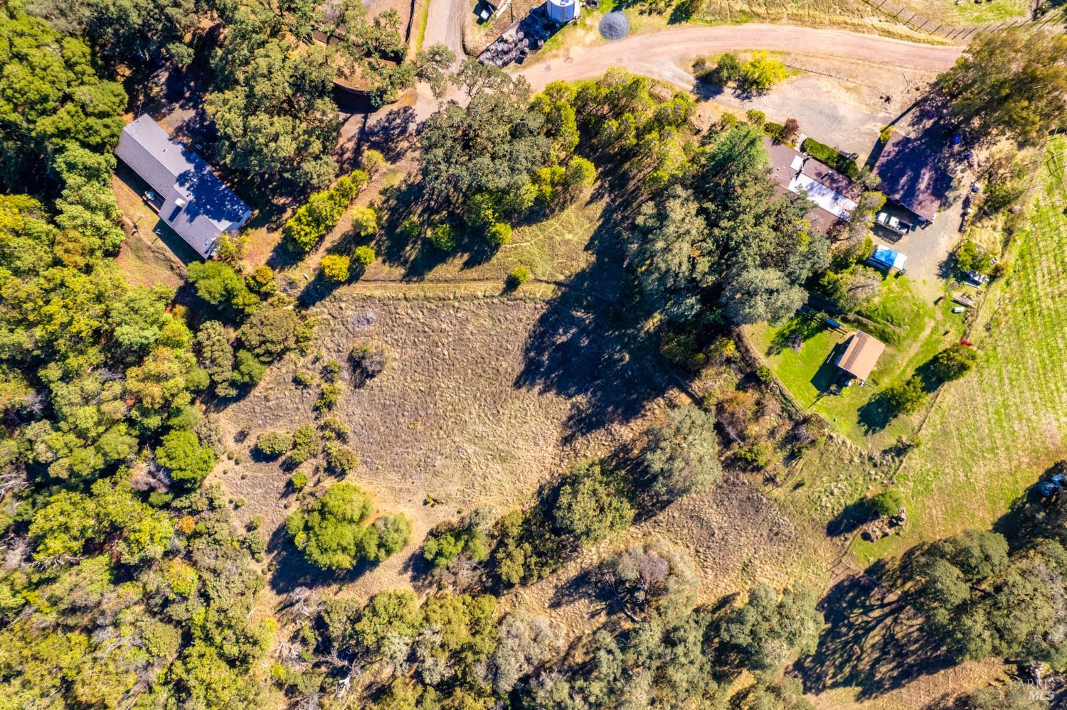 Detail Gallery Image 27 of 70 For 5430 Black Bart Trl, Redwood Valley,  CA 95470 - 3 Beds | 2 Baths