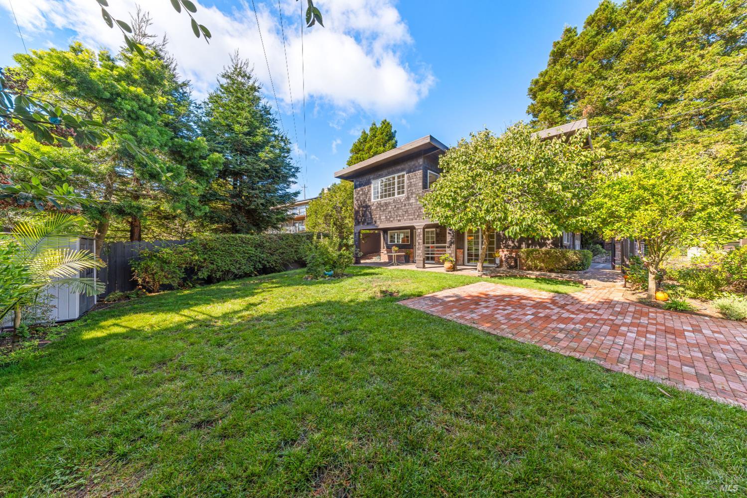 Detail Gallery Image 41 of 47 For 1103 Western Ave, Mill Valley,  CA 94941 - 4 Beds | 3 Baths