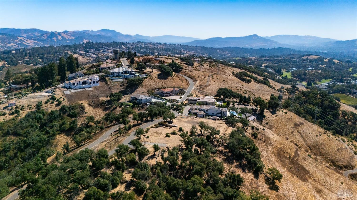 Detail Gallery Image 13 of 19 For 3924 Flintridge Dr, Santa Rosa,  CA 95403 - – Beds | – Baths