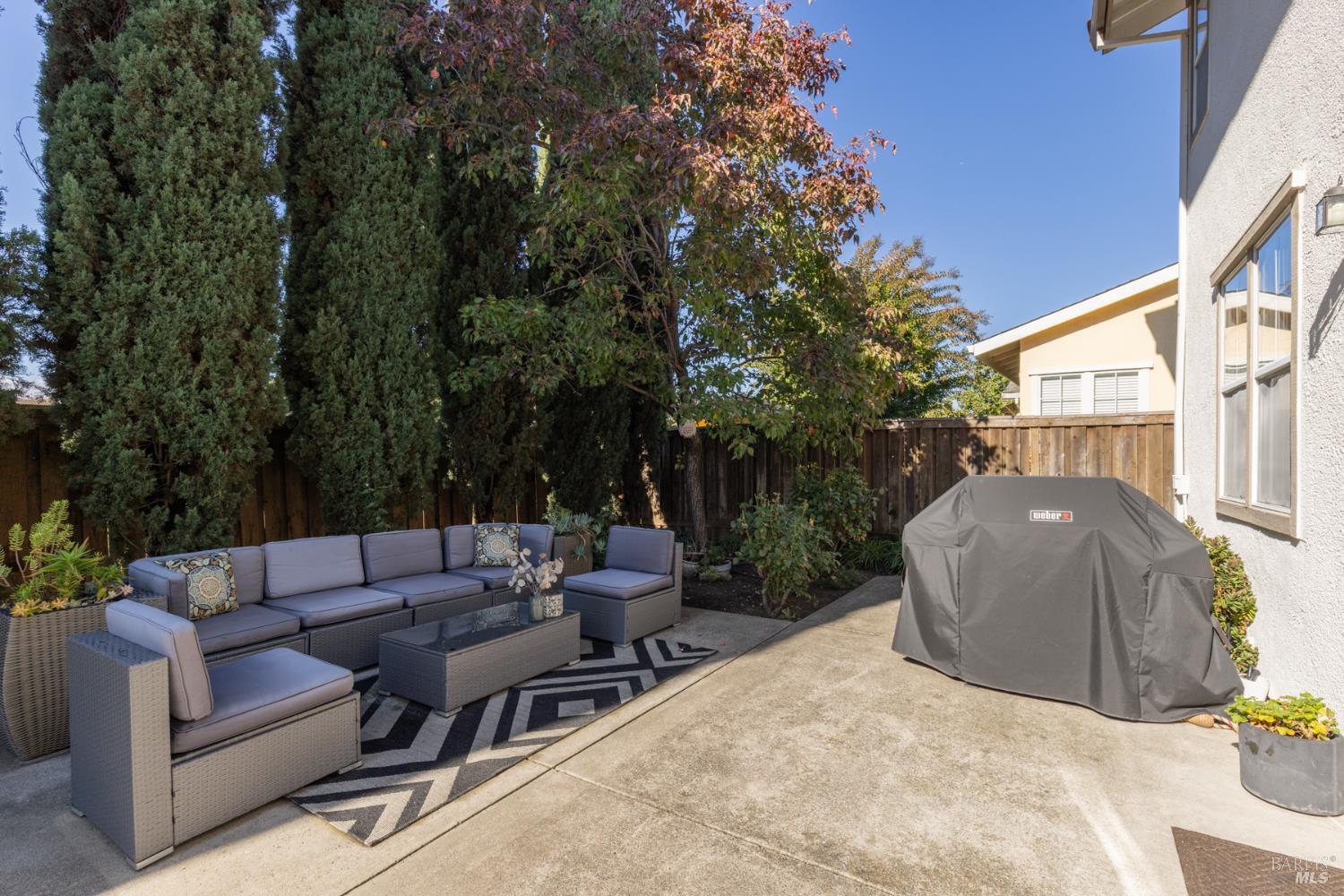 Detail Gallery Image 35 of 37 For 67 Summerbrooke Cir, Napa,  CA 94558 - 4 Beds | 2/1 Baths