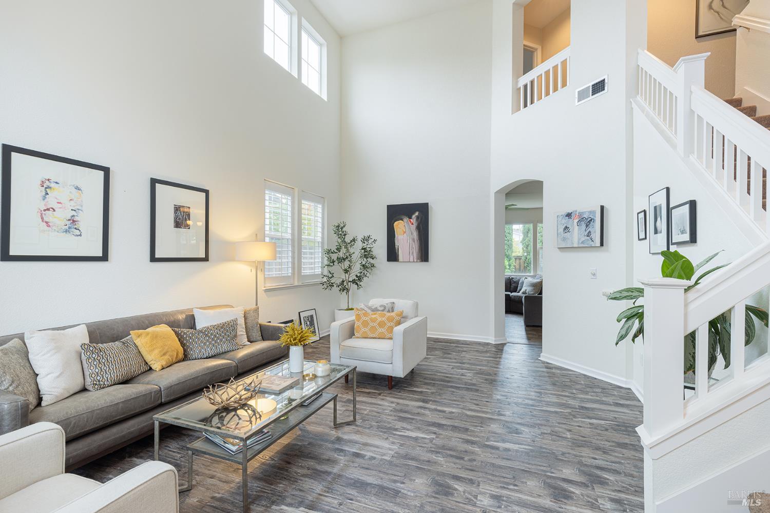 Detail Gallery Image 6 of 37 For 67 Summerbrooke Cir, Napa,  CA 94558 - 4 Beds | 2/1 Baths