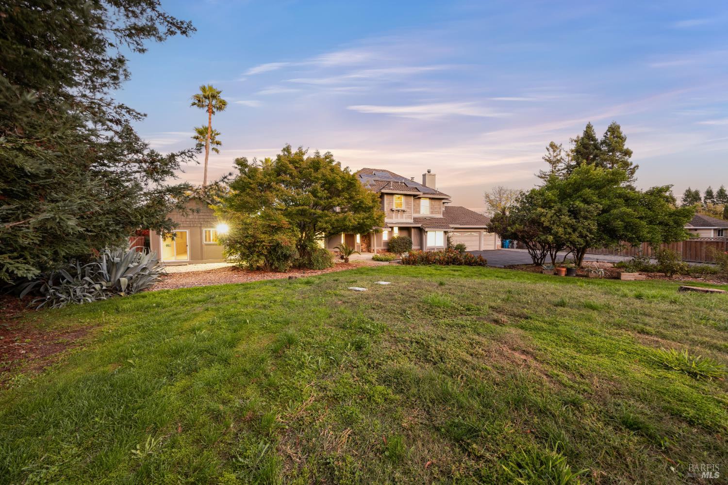 Detail Gallery Image 6 of 89 For 436 Laguna Vista Rd, Santa Rosa,  CA 95401 - 4 Beds | 3 Baths