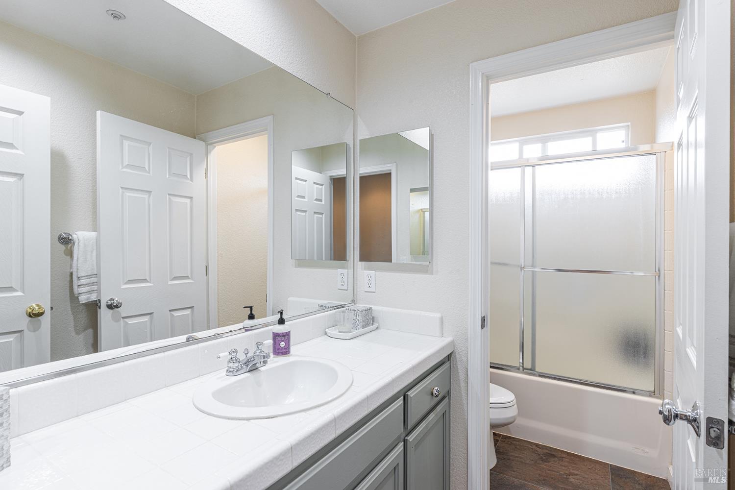 Detail Gallery Image 28 of 37 For 67 Summerbrooke Cir, Napa,  CA 94558 - 4 Beds | 2/1 Baths