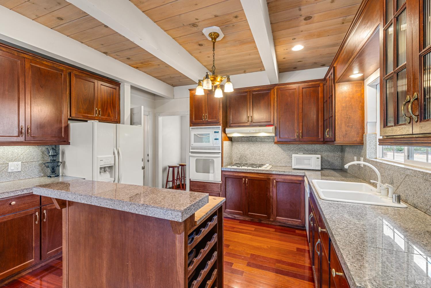 Detail Gallery Image 14 of 47 For 1103 Western Ave, Mill Valley,  CA 94941 - 4 Beds | 3 Baths