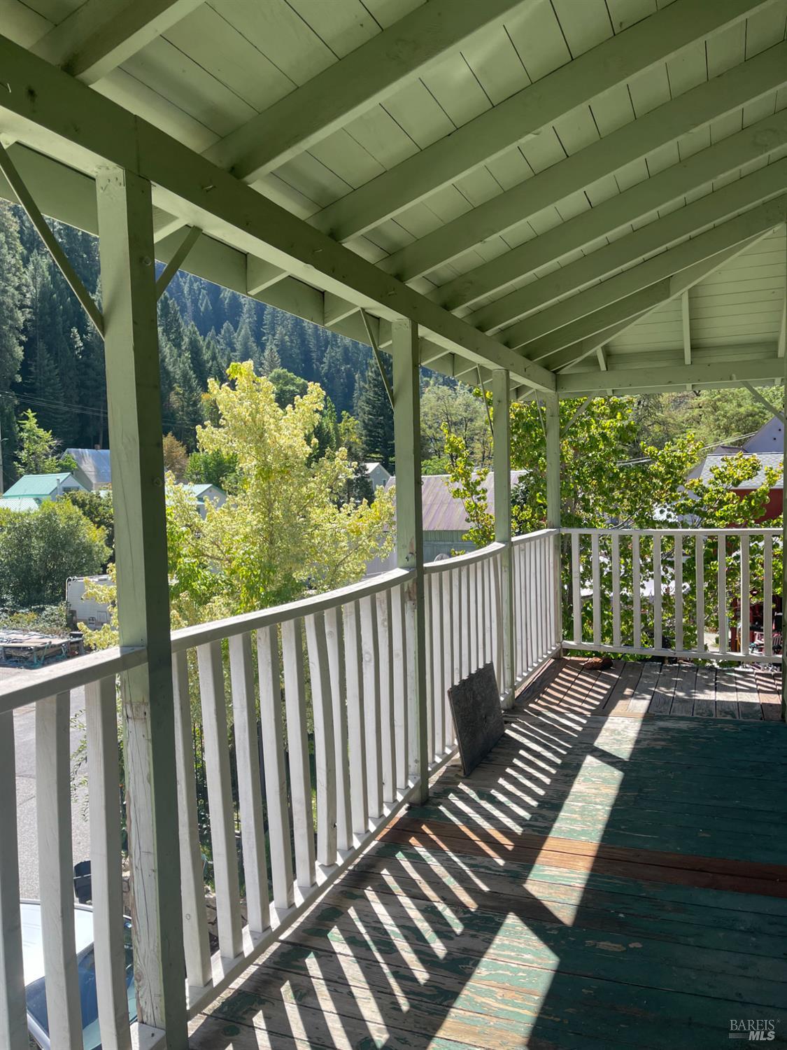 Detail Gallery Image 5 of 14 For 15 White Way, Downieville,  CA 95936 - – Beds | – Baths