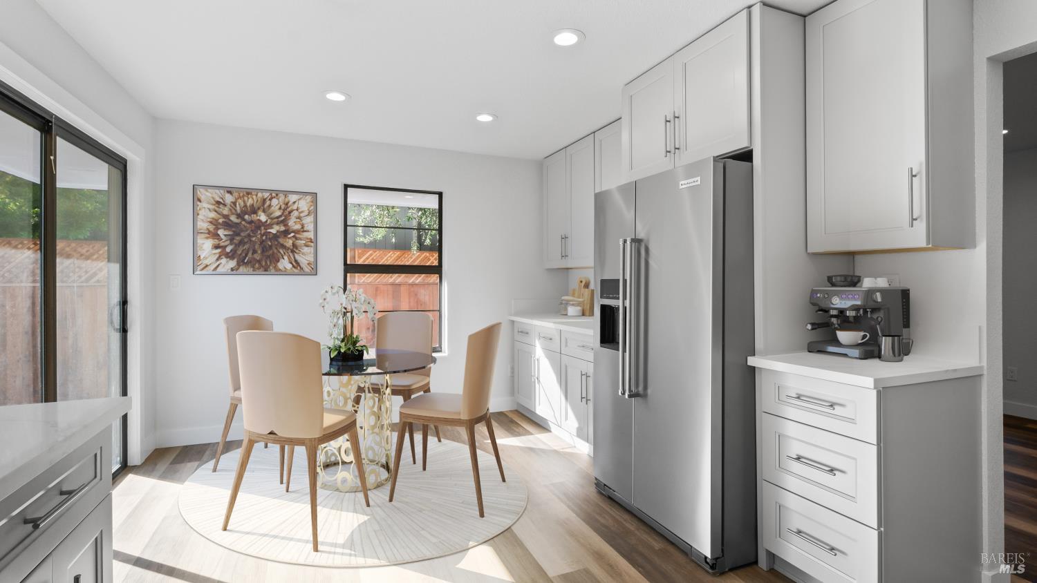 Detail Gallery Image 14 of 40 For 1380 Velma Ave, Santa Rosa,  CA 95403 - 2 Beds | 1 Baths