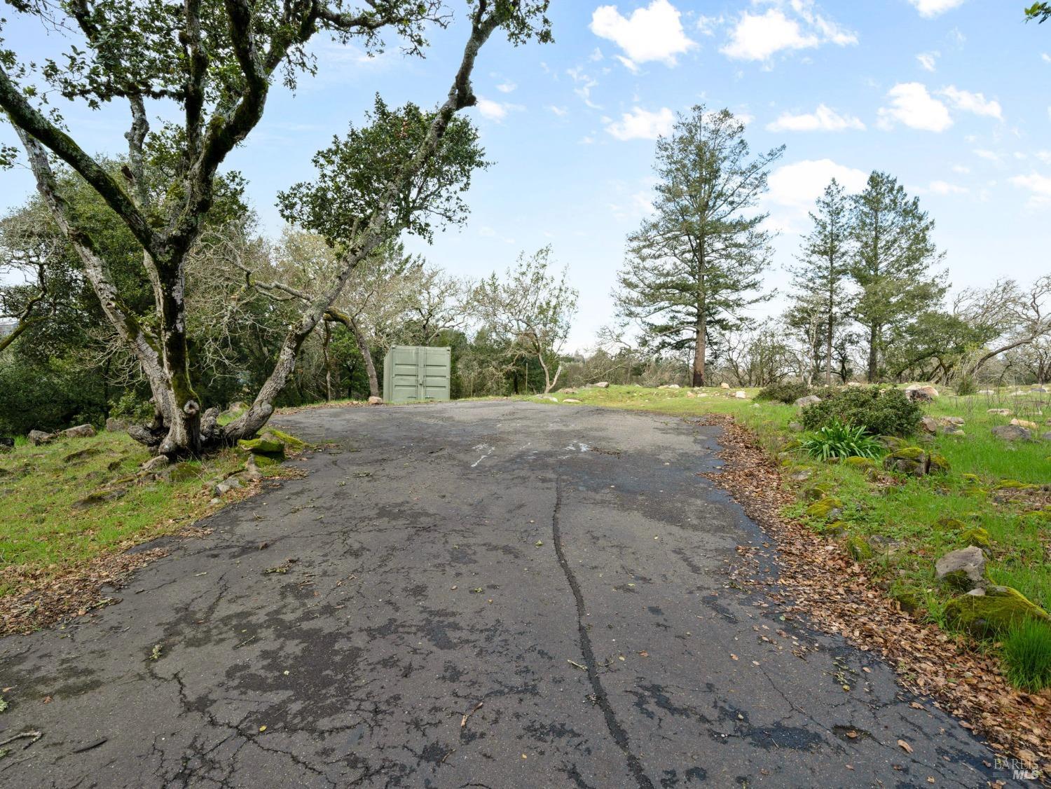 Detail Gallery Image 9 of 21 For 2924 Old Bennett Ridge Rd, Santa Rosa,  CA 95404 - – Beds | – Baths