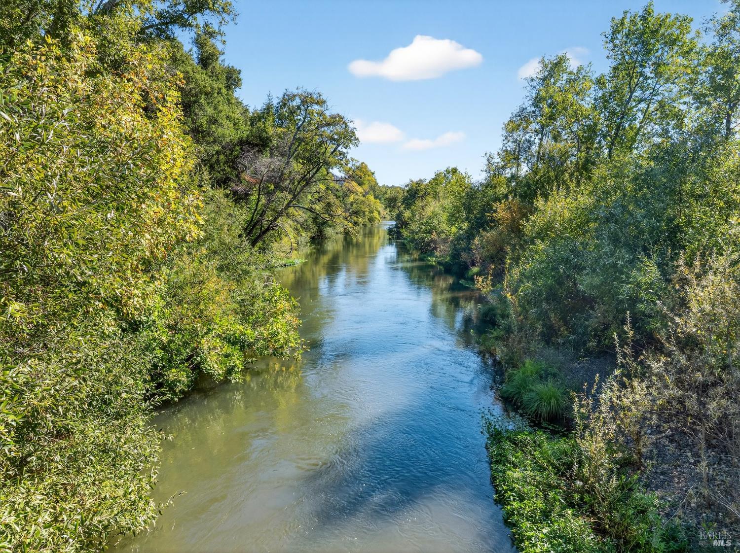 Detail Gallery Image 2 of 56 For 217 Geysers Rd, Cloverdale,  CA 95425 - 3 Beds | 4 Baths