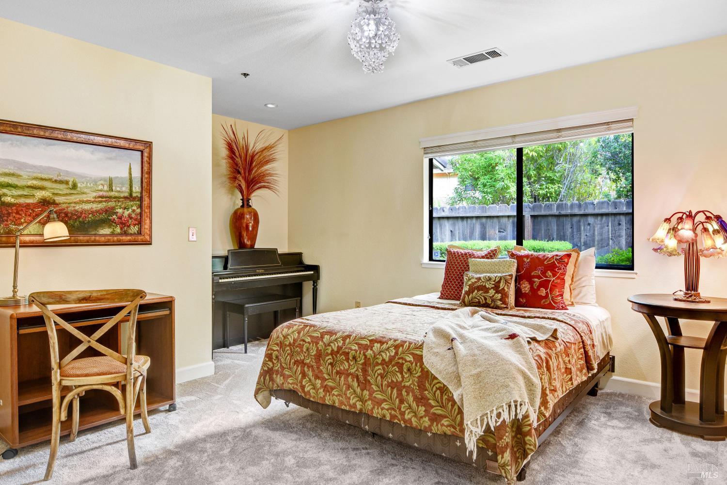 Detail Gallery Image 15 of 24 For 1639 San Vicente Ave, Napa,  CA 94558 - 3 Beds | 2 Baths