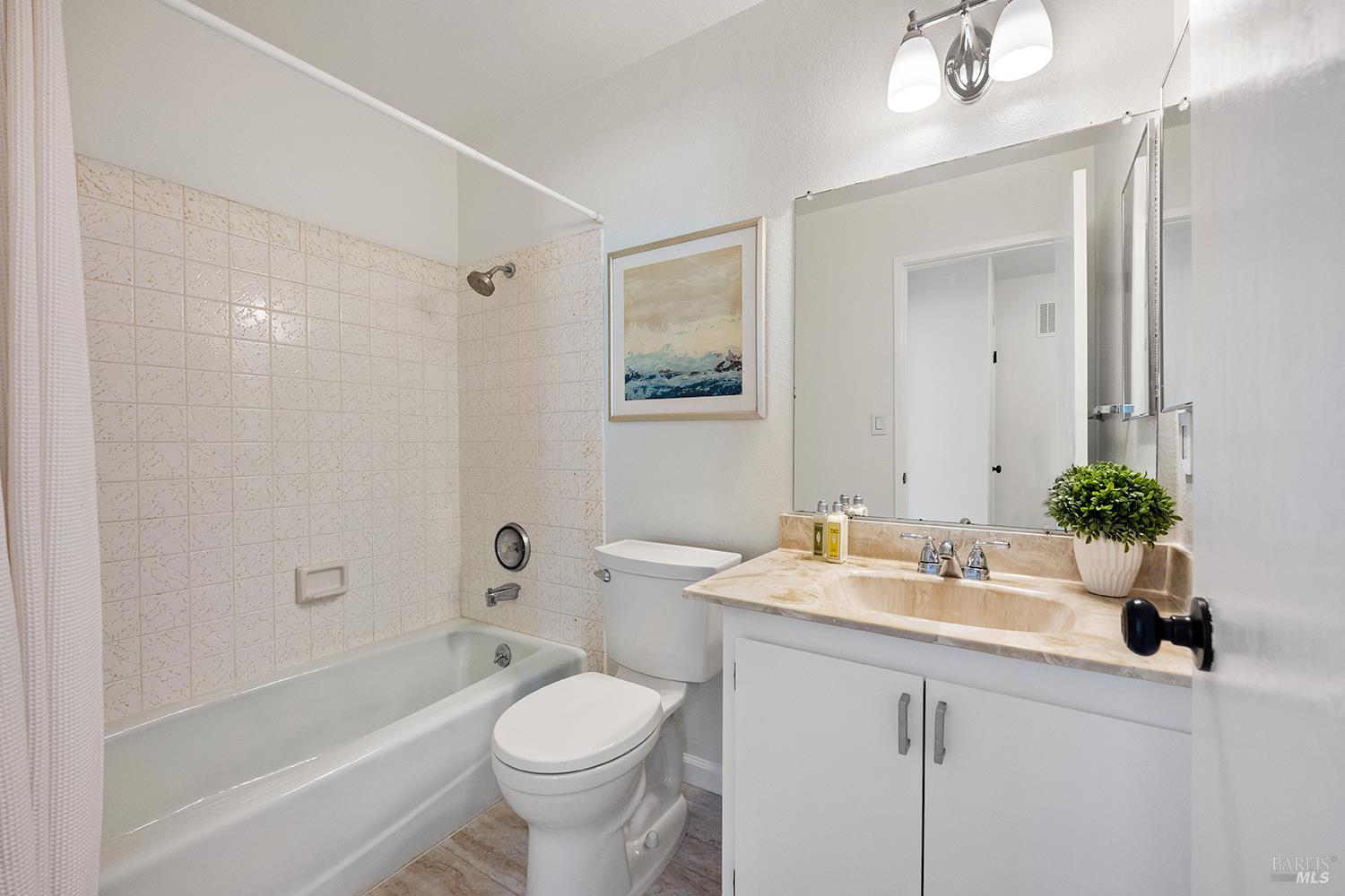 Detail Gallery Image 26 of 31 For 62 Salvatore Dr, Novato,  CA 94949 - 3 Beds | 2/1 Baths