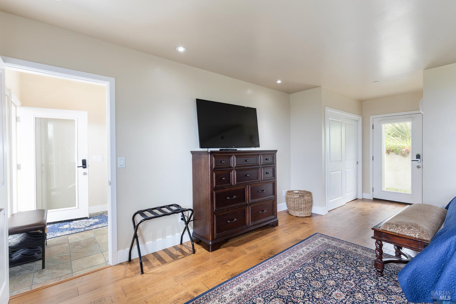 Detail Gallery Image 29 of 43 For 4811 Carmet Dr, Bodega Bay,  CA 94923 - 2 Beds | 2/1 Baths