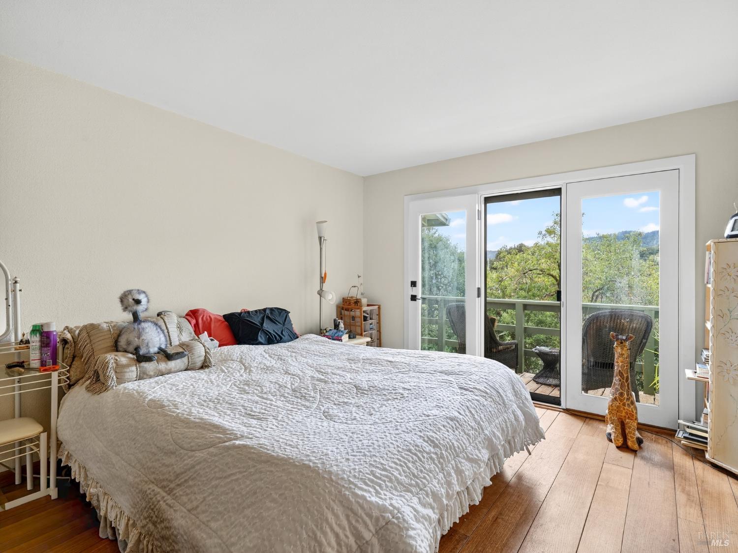 Detail Gallery Image 7 of 56 For 217 Geysers Rd, Cloverdale,  CA 95425 - 3 Beds | 4 Baths