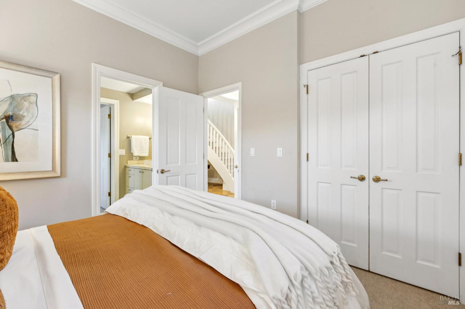 Detail Gallery Image 22 of 68 For 30 De Silva Island Dr, Mill Valley,  CA 94941 - 3 Beds | 2/1 Baths