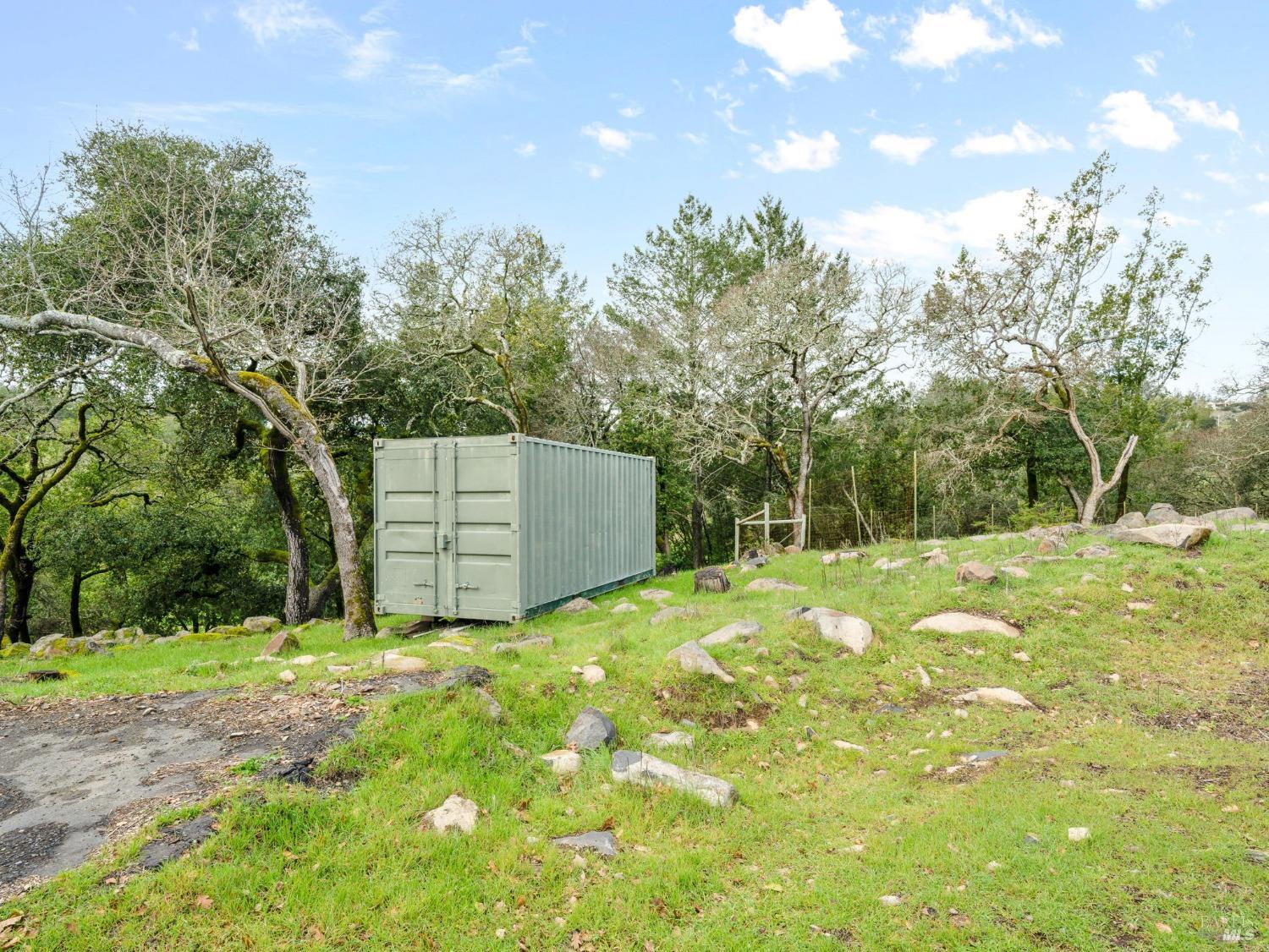 Detail Gallery Image 10 of 21 For 2924 Old Bennett Ridge Rd, Santa Rosa,  CA 95404 - – Beds | – Baths