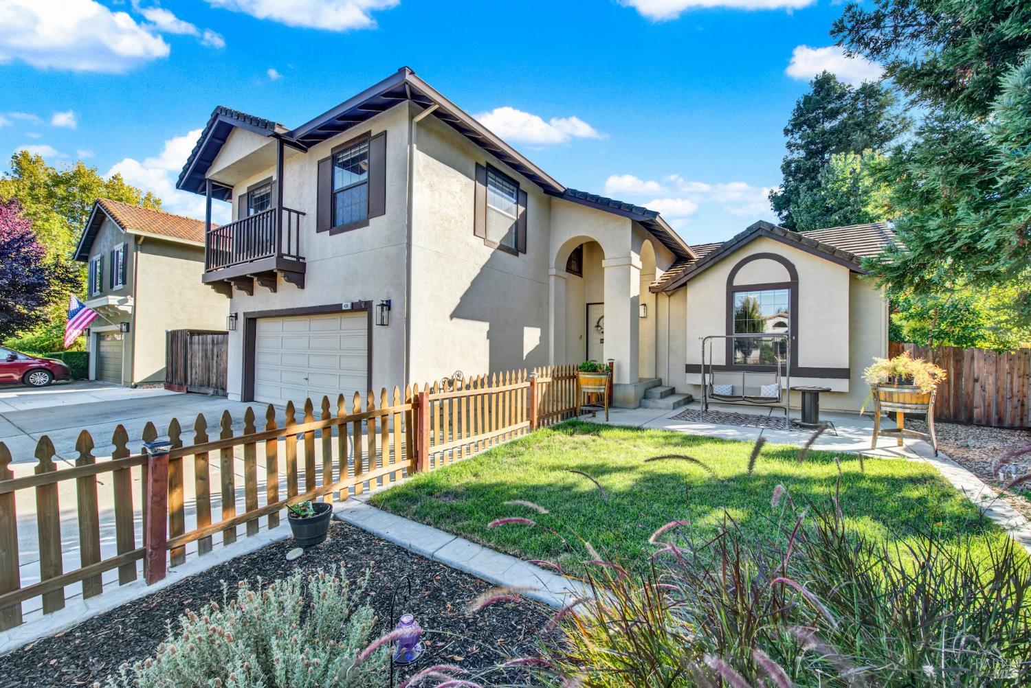 Detail Gallery Image 39 of 41 For 406 Stonecastle Way, Vacaville,  CA 95687 - 4 Beds | 2/1 Baths