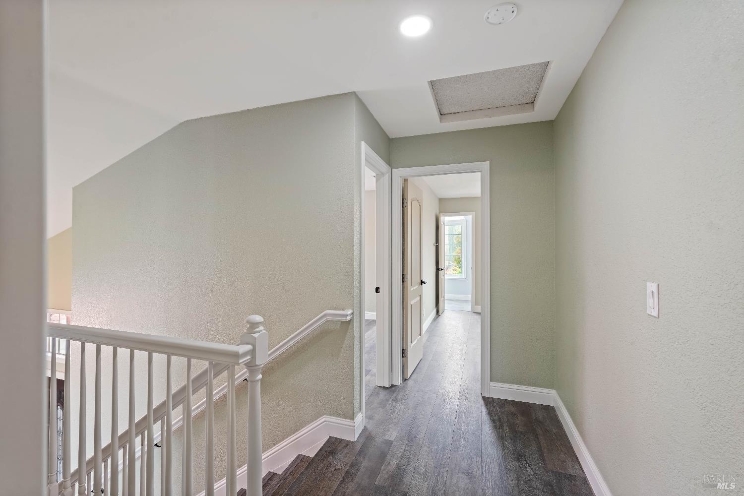 Detail Gallery Image 35 of 60 For 880 Knights Cir, Vallejo,  CA 94591 - 3 Beds | 2/1 Baths