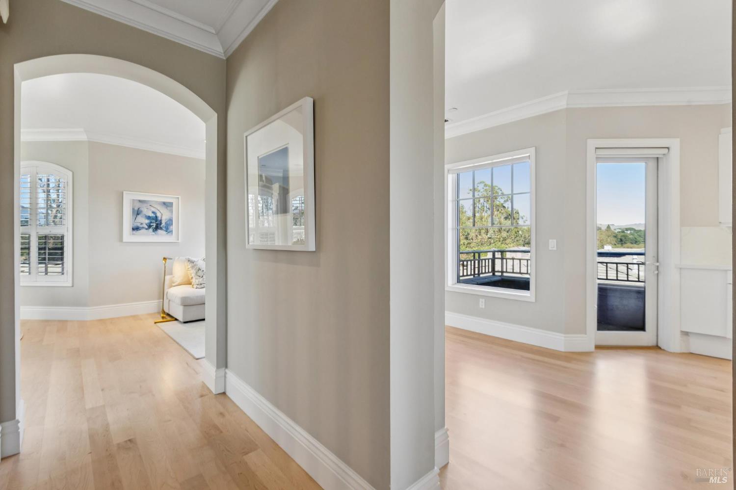 Detail Gallery Image 60 of 68 For 30 De Silva Island Dr, Mill Valley,  CA 94941 - 3 Beds | 2/1 Baths