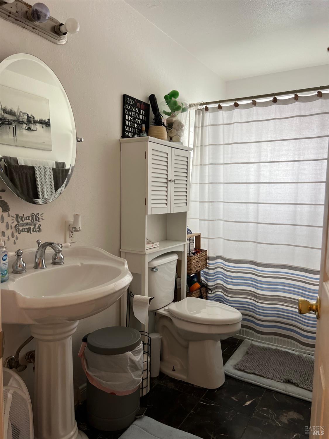Detail Gallery Image 10 of 14 For 1836 Florida St, Vallejo,  CA 94590 - 3 Beds | 2 Baths