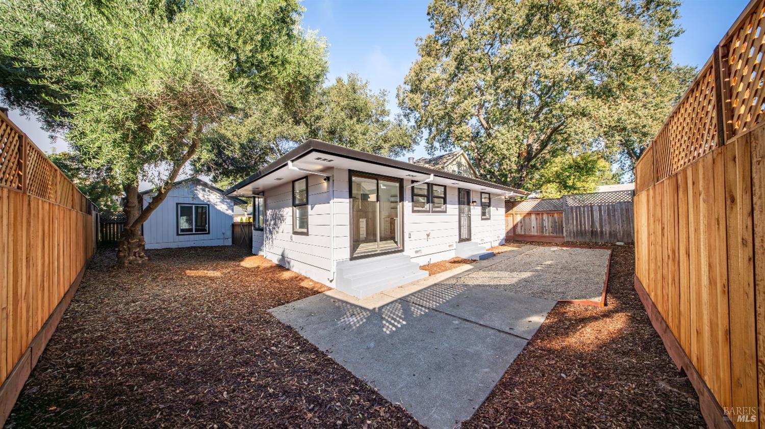 Detail Gallery Image 29 of 40 For 1380 Velma Ave, Santa Rosa,  CA 95403 - 2 Beds | 1 Baths