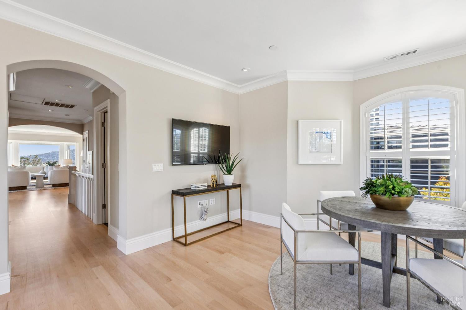 Detail Gallery Image 59 of 68 For 30 De Silva Island Dr, Mill Valley,  CA 94941 - 3 Beds | 2/1 Baths