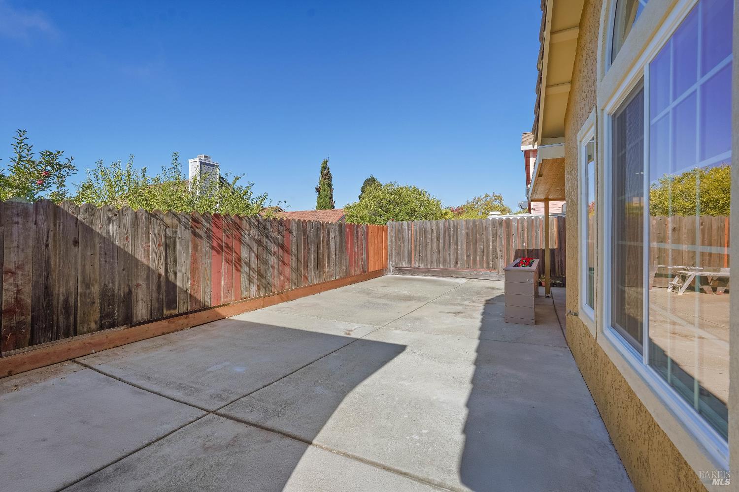 Detail Gallery Image 53 of 60 For 880 Knights Cir, Vallejo,  CA 94591 - 3 Beds | 2/1 Baths