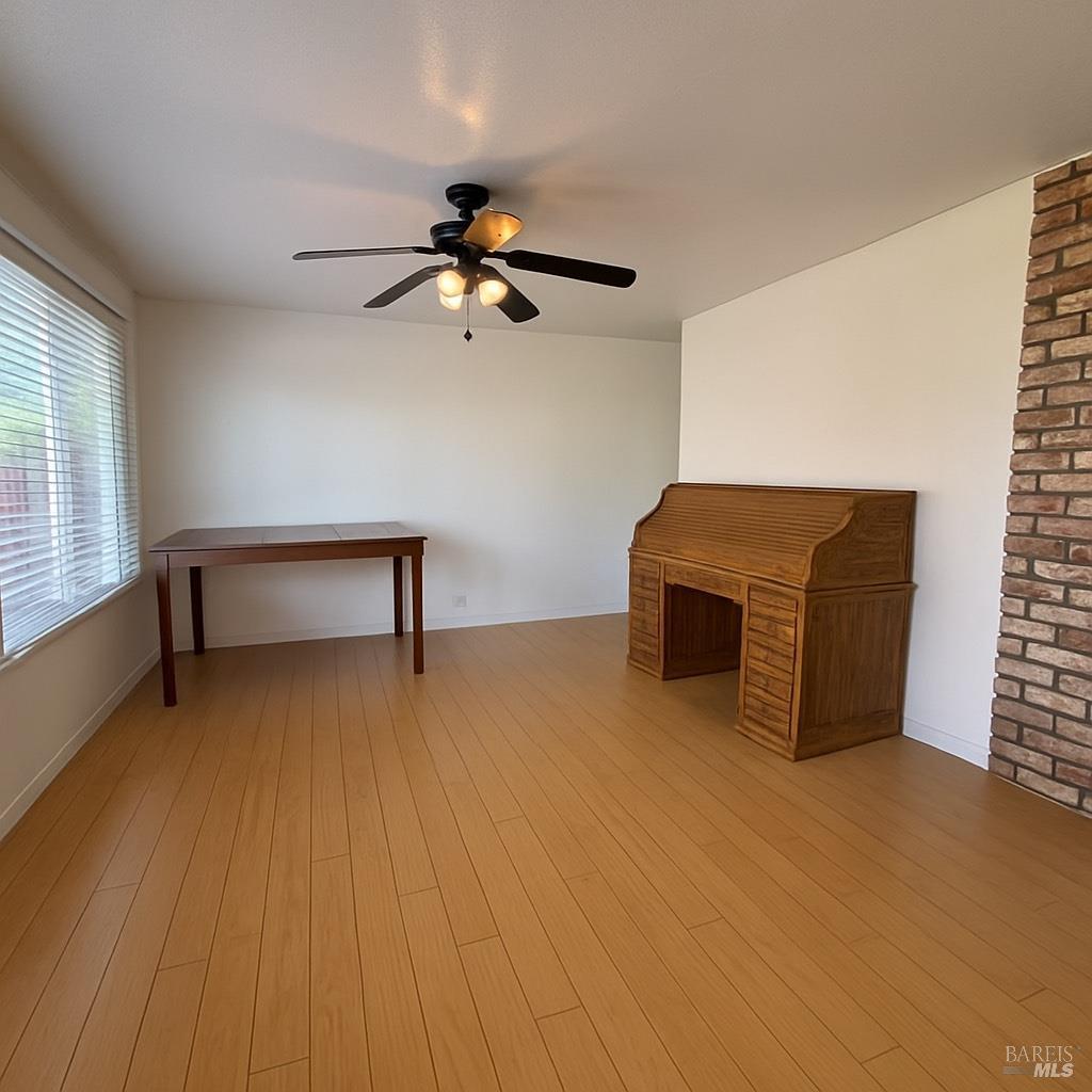 Detail Gallery Image 7 of 21 For 2859 Elmhurst Cir, Fairfield,  CA 94533 - 4 Beds | 2 Baths