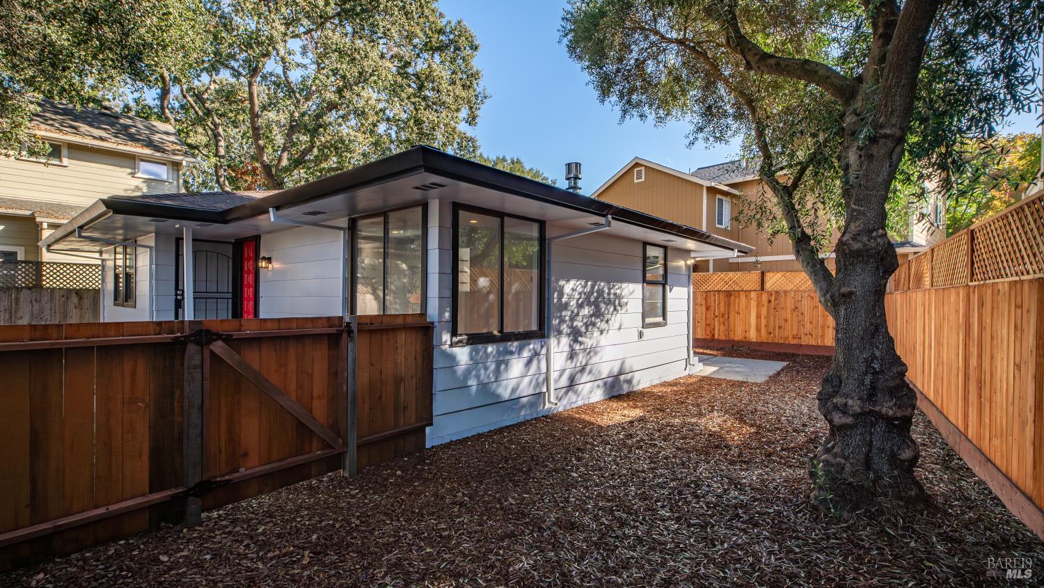 Detail Gallery Image 36 of 40 For 1380 Velma Ave, Santa Rosa,  CA 95403 - 2 Beds | 1 Baths