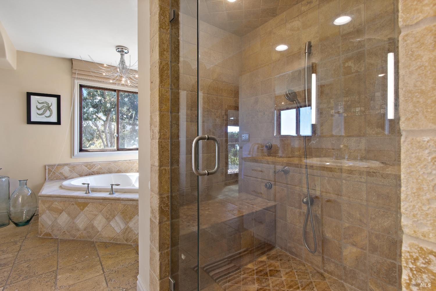 Detail Gallery Image 28 of 53 For 1372 Bonita Bahia Ct, Benicia,  CA 94510 - 3 Beds | 2/1 Baths