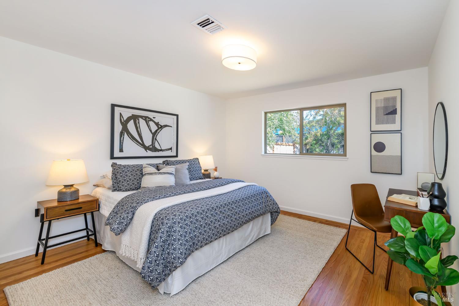 Detail Gallery Image 21 of 31 For 32 Knight Dr, San Rafael,  CA 94901 - 3 Beds | 2 Baths