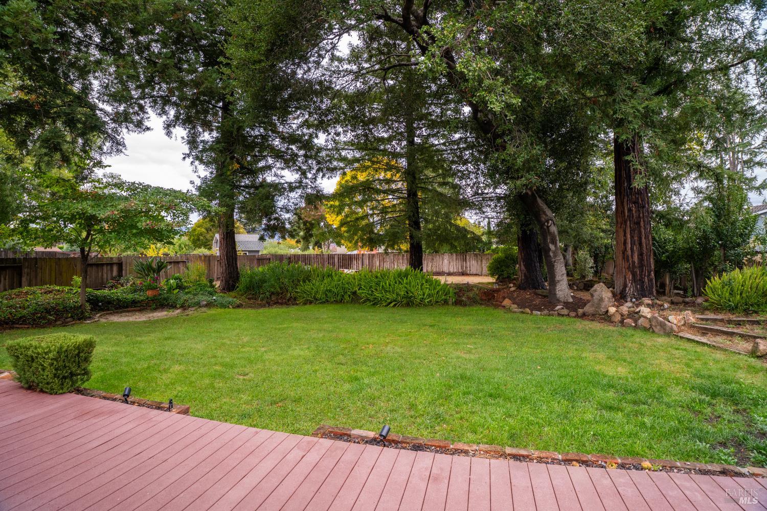 Detail Gallery Image 10 of 21 For 4044 Wisteria Way, Napa,  CA 94558 - 3 Beds | 2 Baths