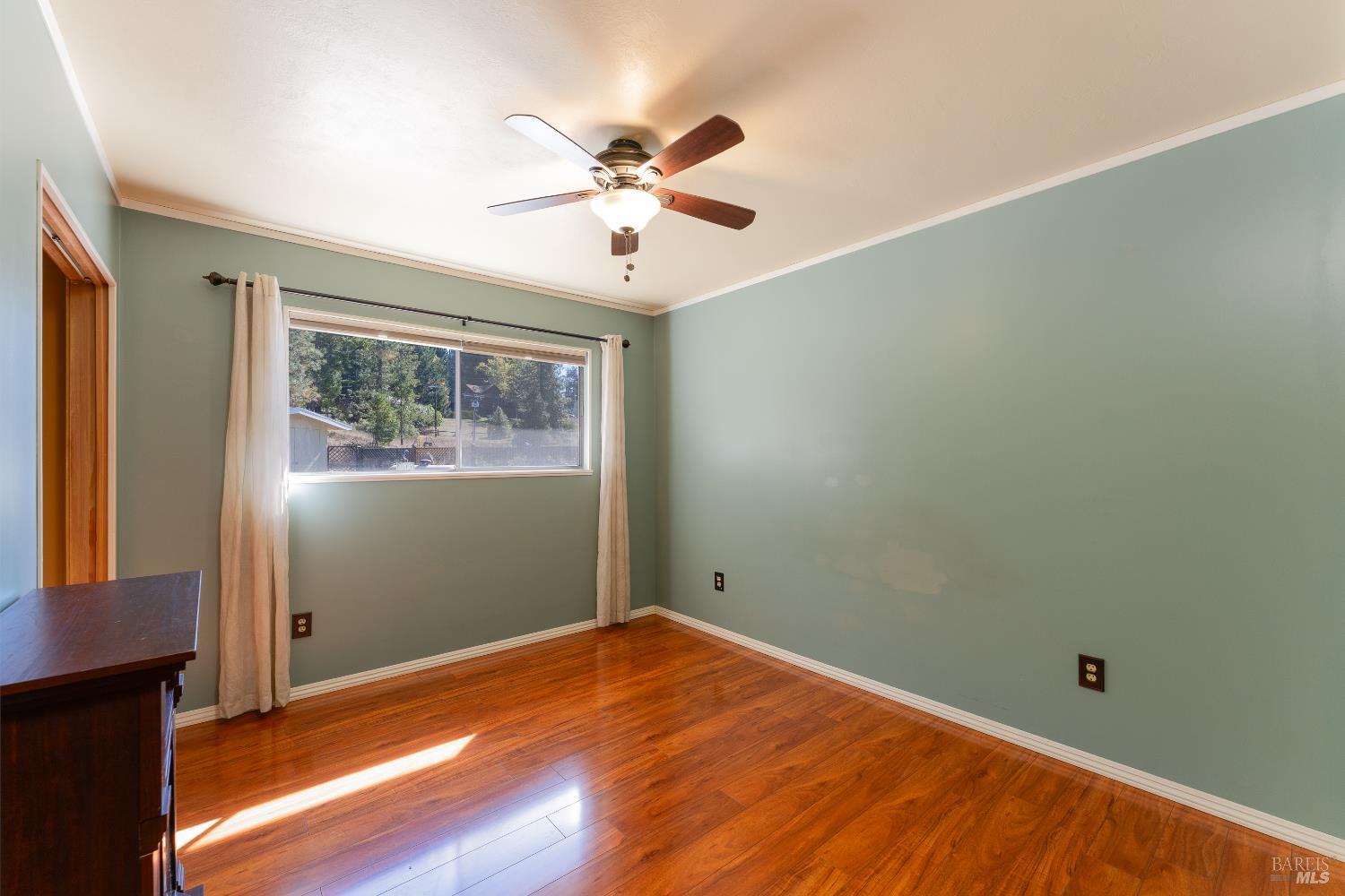 Detail Gallery Image 17 of 45 For 3651 Ridgewood Rd, Willits,  CA 95490 - 3 Beds | 3 Baths