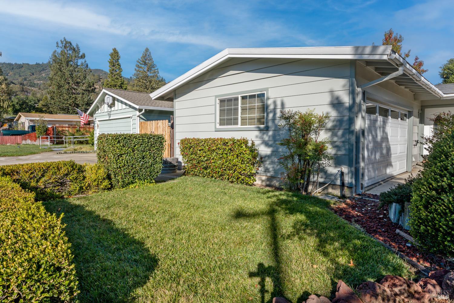Detail Gallery Image 15 of 16 For 74 Fairview Ct, Ukiah,  CA 95482 - 3 Beds | 2 Baths