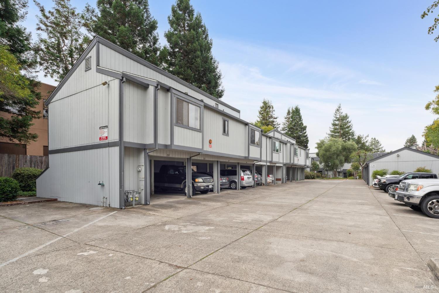 Detail Gallery Image 4 of 29 For 200 Pleasant Hill Ave, Sebastopol,  CA 95472 - – Beds | – Baths