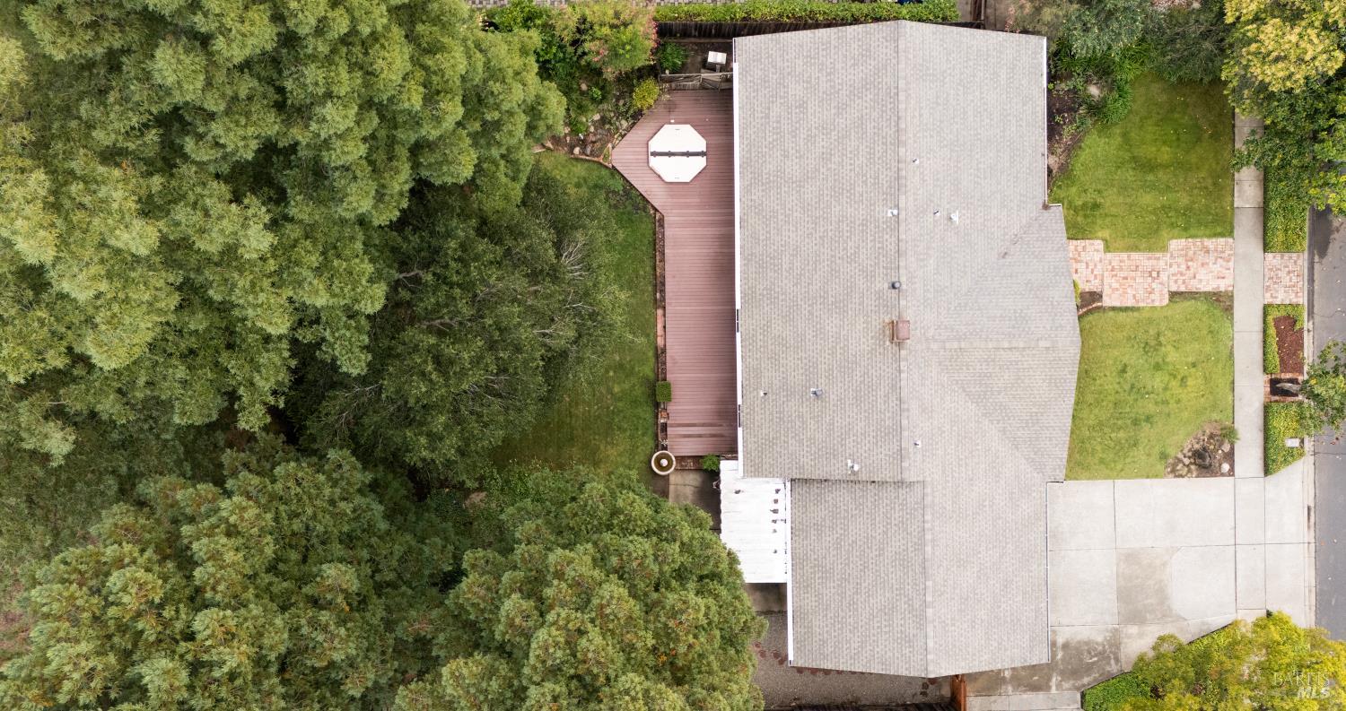 Detail Gallery Image 19 of 21 For 4044 Wisteria Way, Napa,  CA 94558 - 3 Beds | 2 Baths