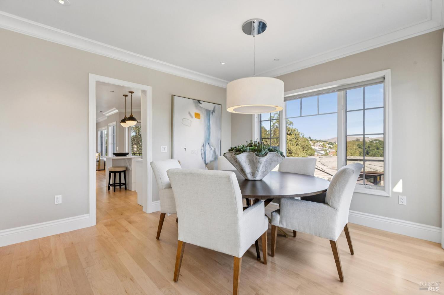 Detail Gallery Image 35 of 68 For 30 De Silva Island Dr, Mill Valley,  CA 94941 - 3 Beds | 2/1 Baths