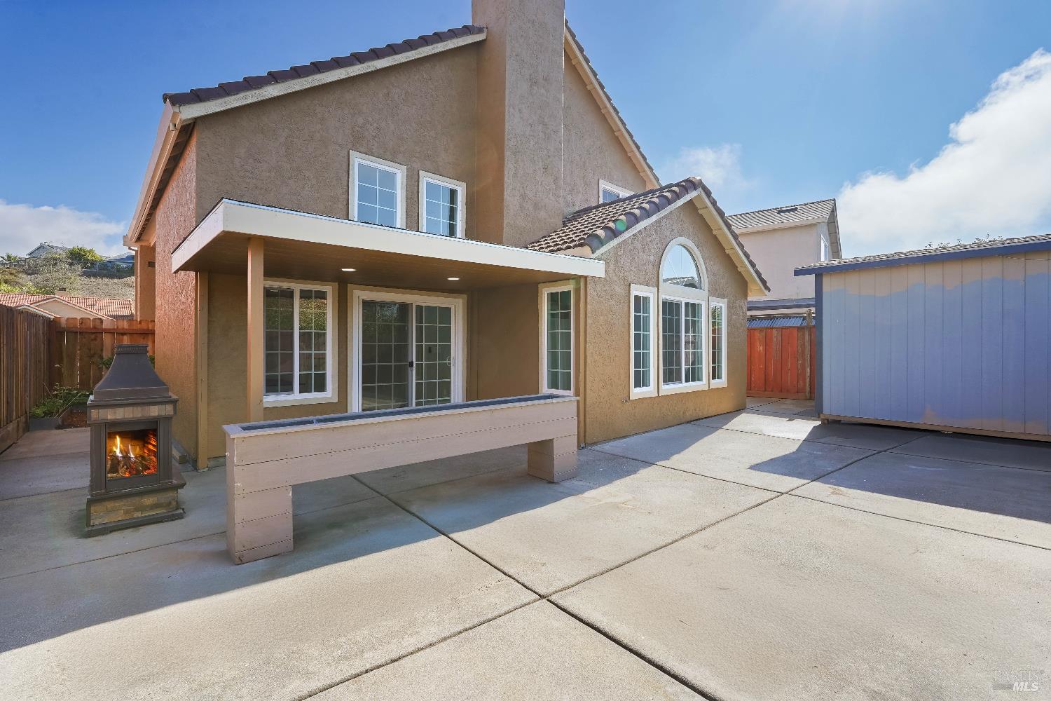 Detail Gallery Image 50 of 60 For 880 Knights Cir, Vallejo,  CA 94591 - 3 Beds | 2/1 Baths