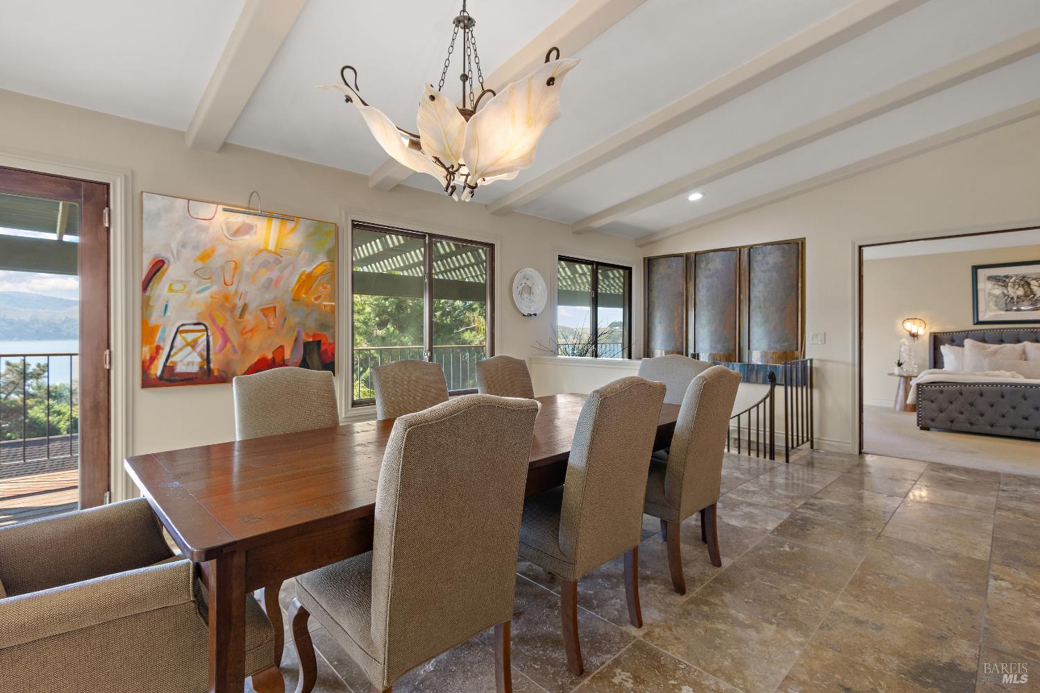 Detail Gallery Image 5 of 53 For 1372 Bonita Bahia Ct, Benicia,  CA 94510 - 3 Beds | 2/1 Baths