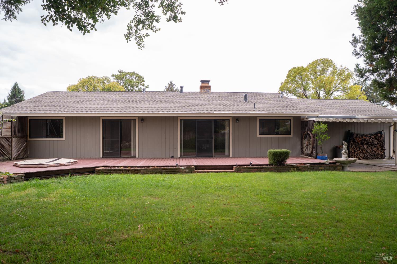 Detail Gallery Image 12 of 21 For 4044 Wisteria Way, Napa,  CA 94558 - 3 Beds | 2 Baths