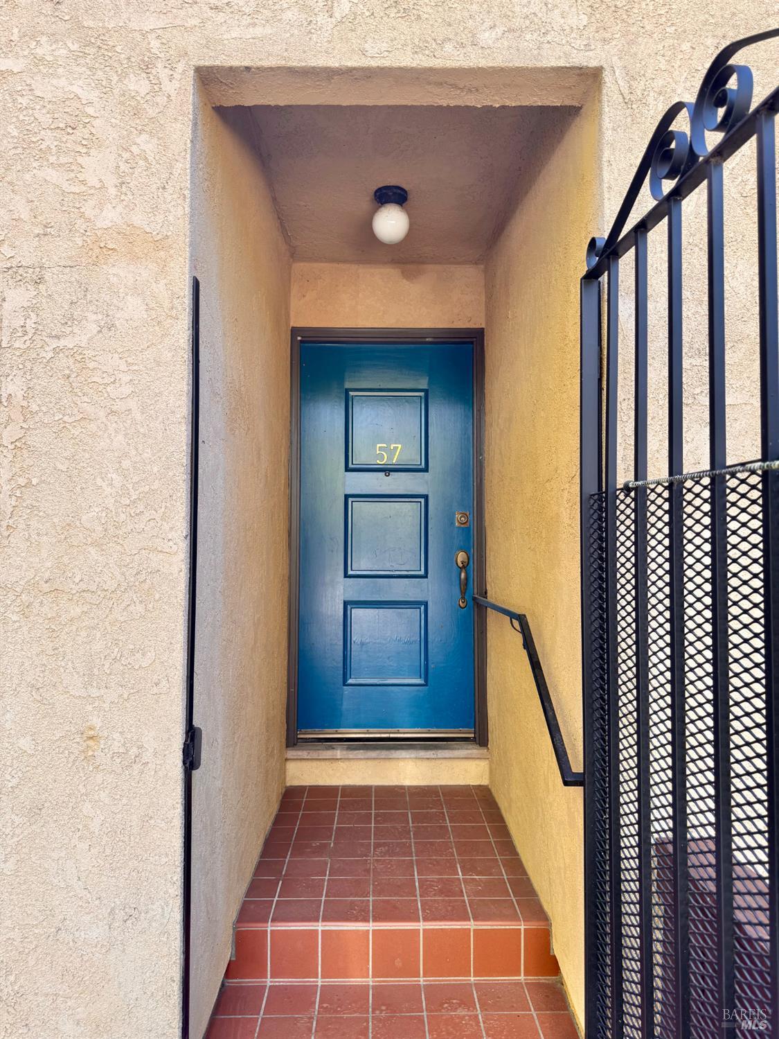 Detail Gallery Image 9 of 22 For 55 Park Rd, Fairfax,  CA 94930 - – Beds | – Baths