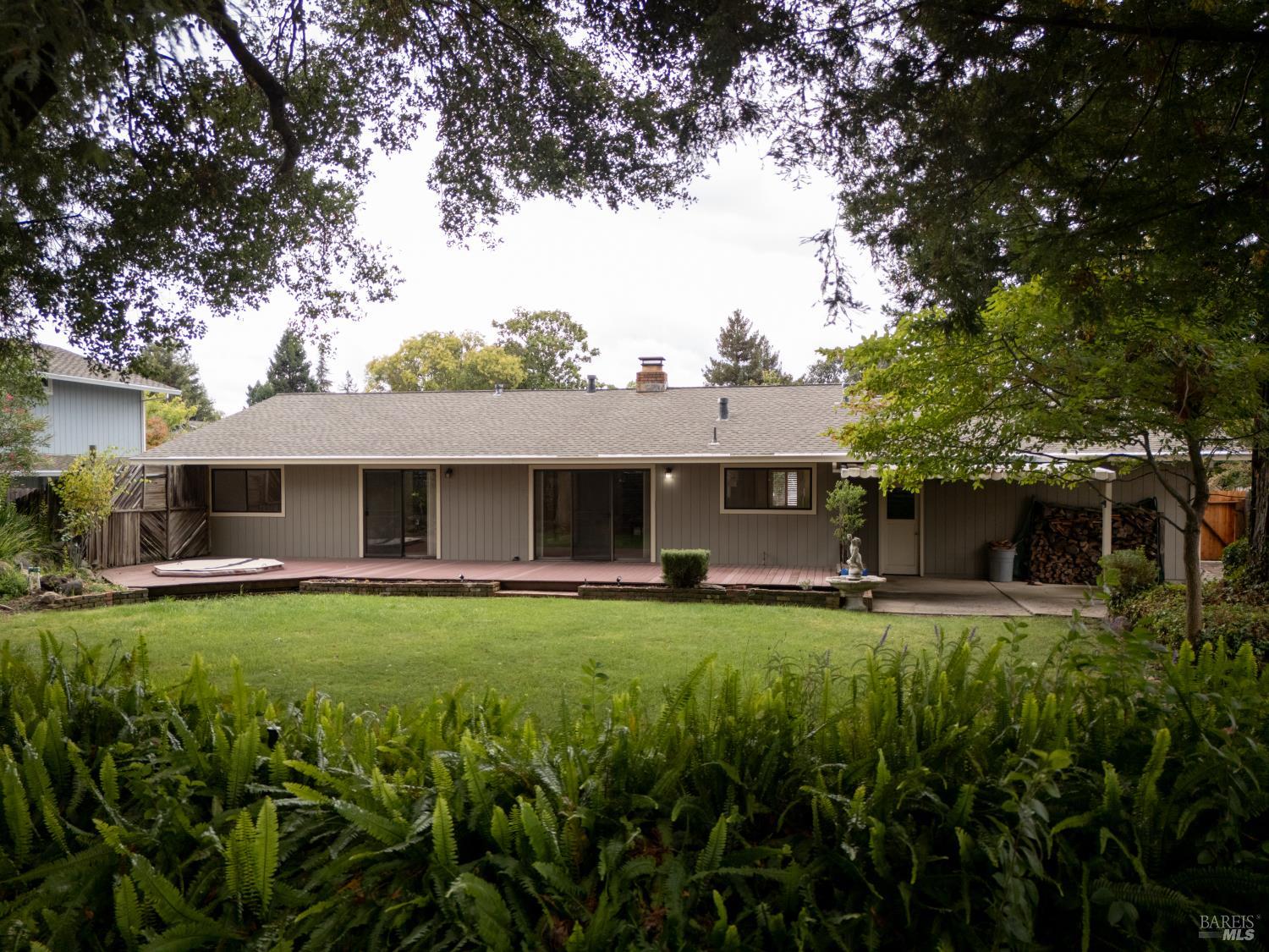 Detail Gallery Image 21 of 21 For 4044 Wisteria Way, Napa,  CA 94558 - 3 Beds | 2 Baths