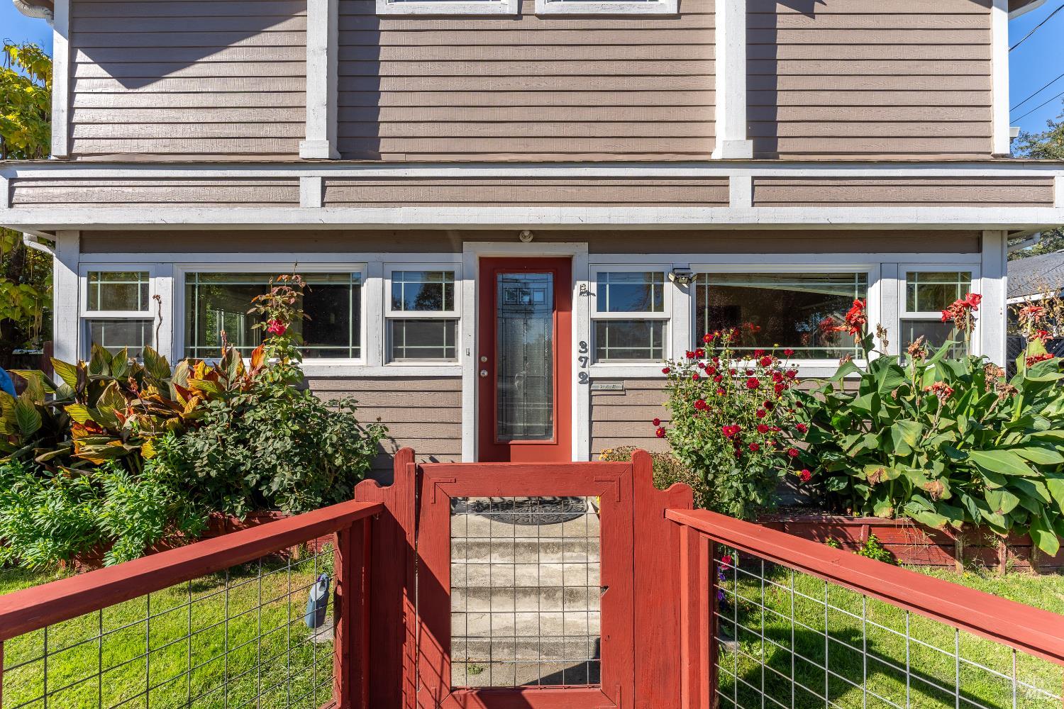 Detail Gallery Image 5 of 41 For 372 Coast St, Willits,  CA 95490 - 4 Beds | 2 Baths