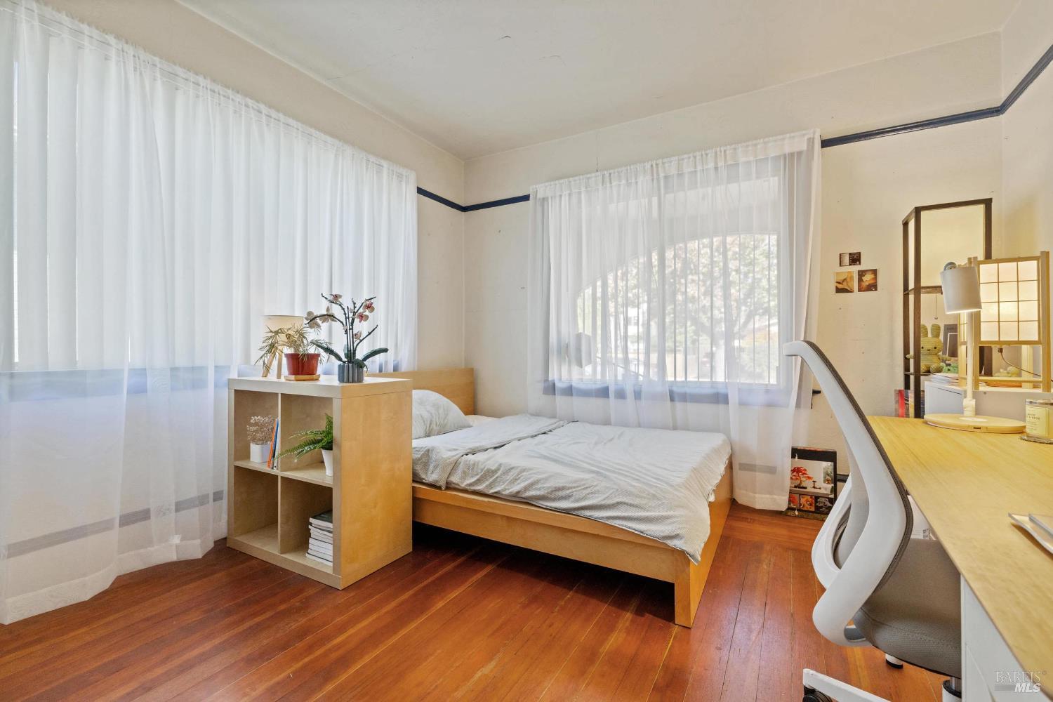 Detail Gallery Image 7 of 22 For 715 Mariposa Ave, Rodeo,  CA 94572 - 2 Beds | 1 Baths