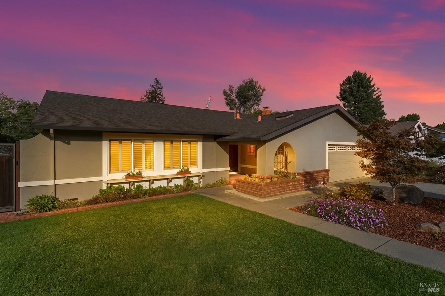 Detail Gallery Image 43 of 43 For 2913 Carissa Ct, Santa Rosa,  CA 95405 - 3 Beds | 2/1 Baths